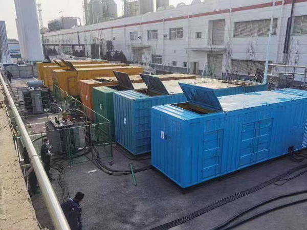 海盐380V和690V电压的电缆线相同吗?